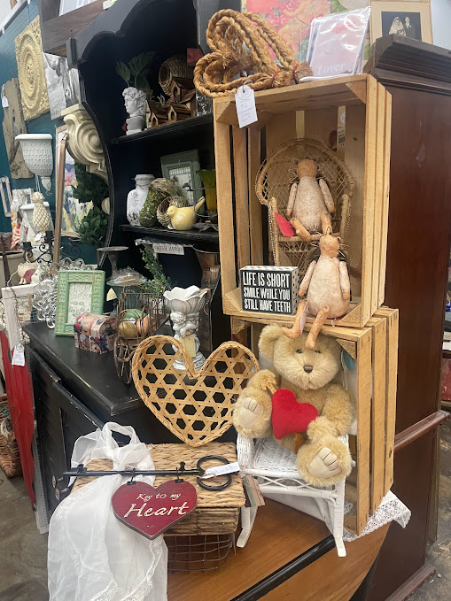 stacking vintage booth